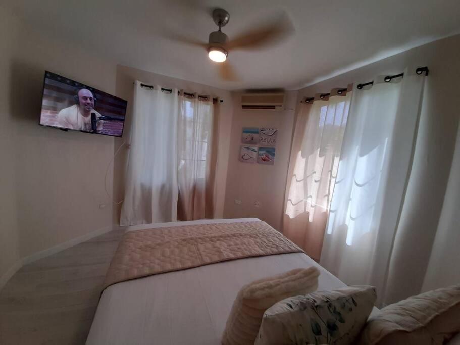 Apartment Modern Penthouse @ Sandcastles Ocho Rios