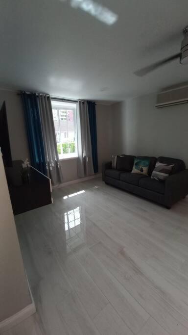 Modern Penthouse @ Sandcastles * Ocho Rios