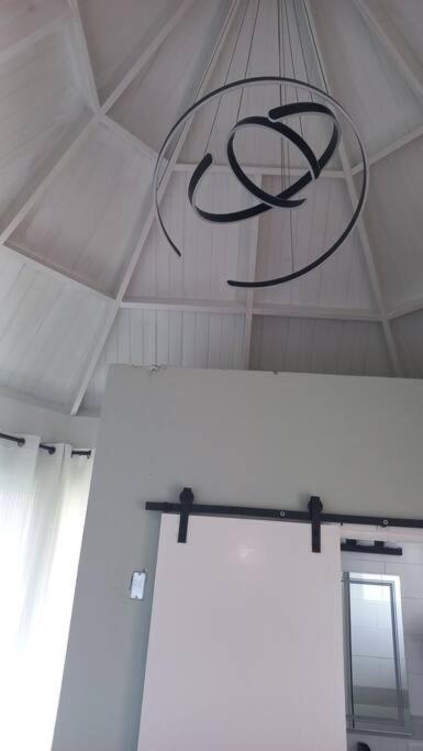 Modern Penthouse @ Sandcastles Apartment Ocho Rios