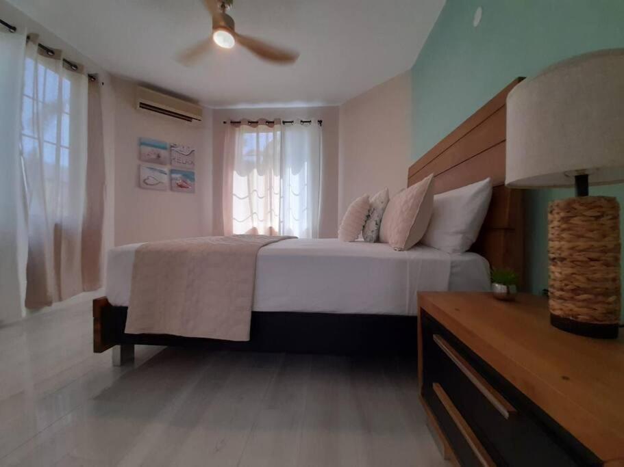 Modern Penthouse @ Sandcastles Ocho Rios